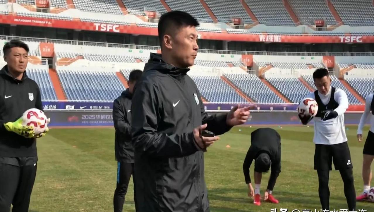 开云平台-包含克莱蒙主场大胜，球队士气高涨迎来胜利的词条