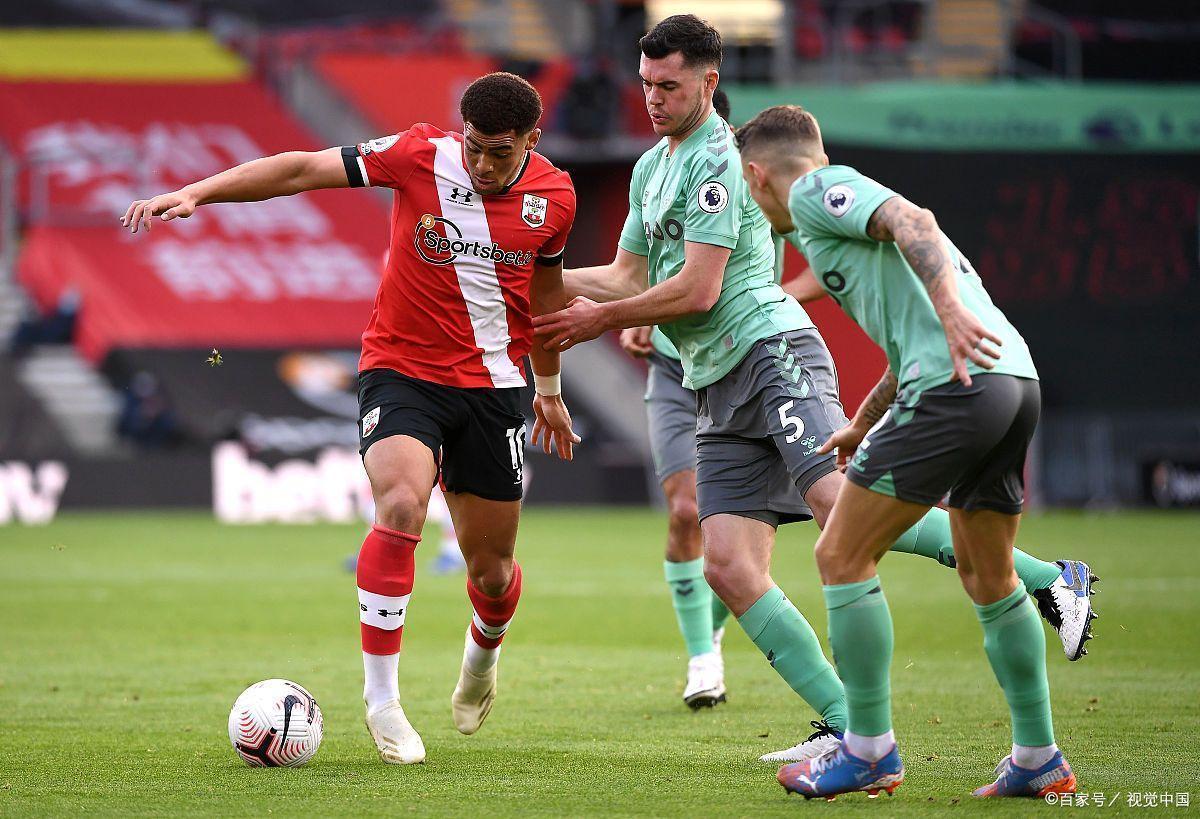 勒沃库森主力前锋状态低迷，球队失分不断的简单介绍