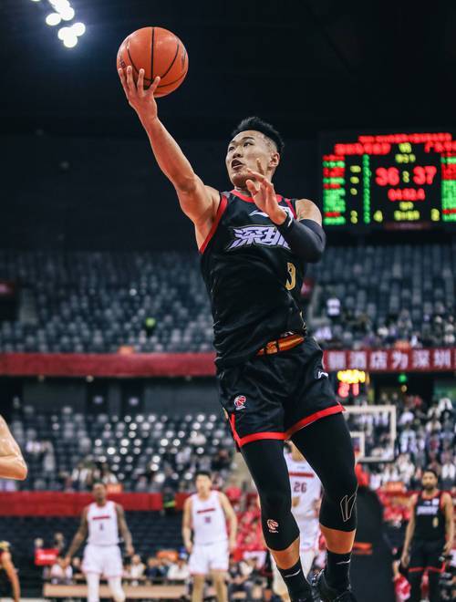 江苏男篮喜获赛季首胜，全力备战下一场的简单介绍