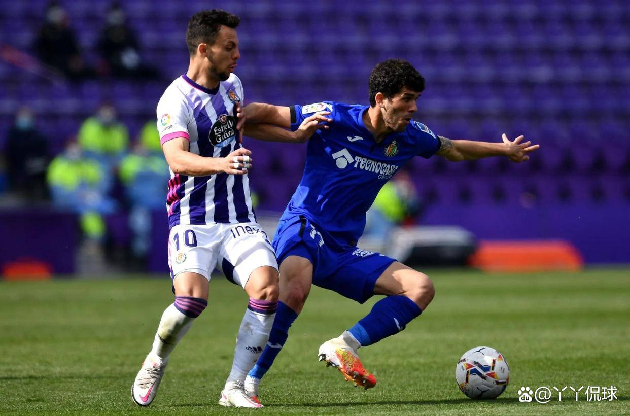 包含瓦伦西亚主场战胜赫塔菲，豪取分的词条