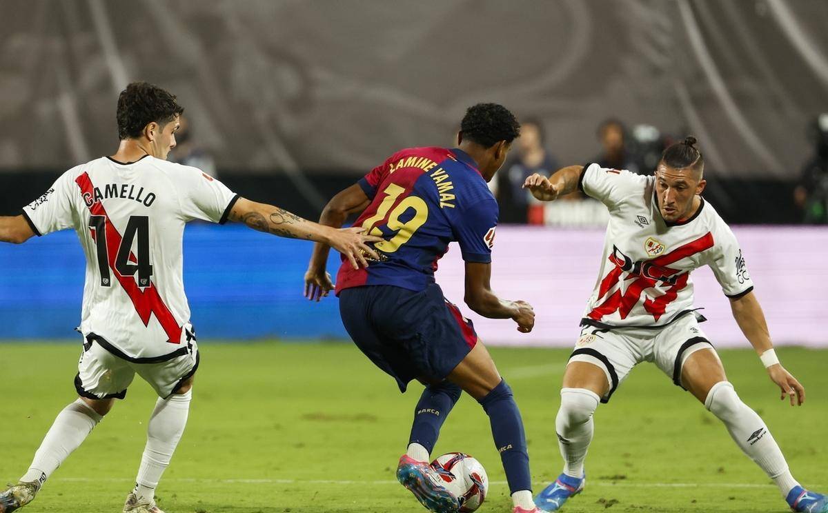 开云体育下载-巴萨客场逆转，一举拿下三分